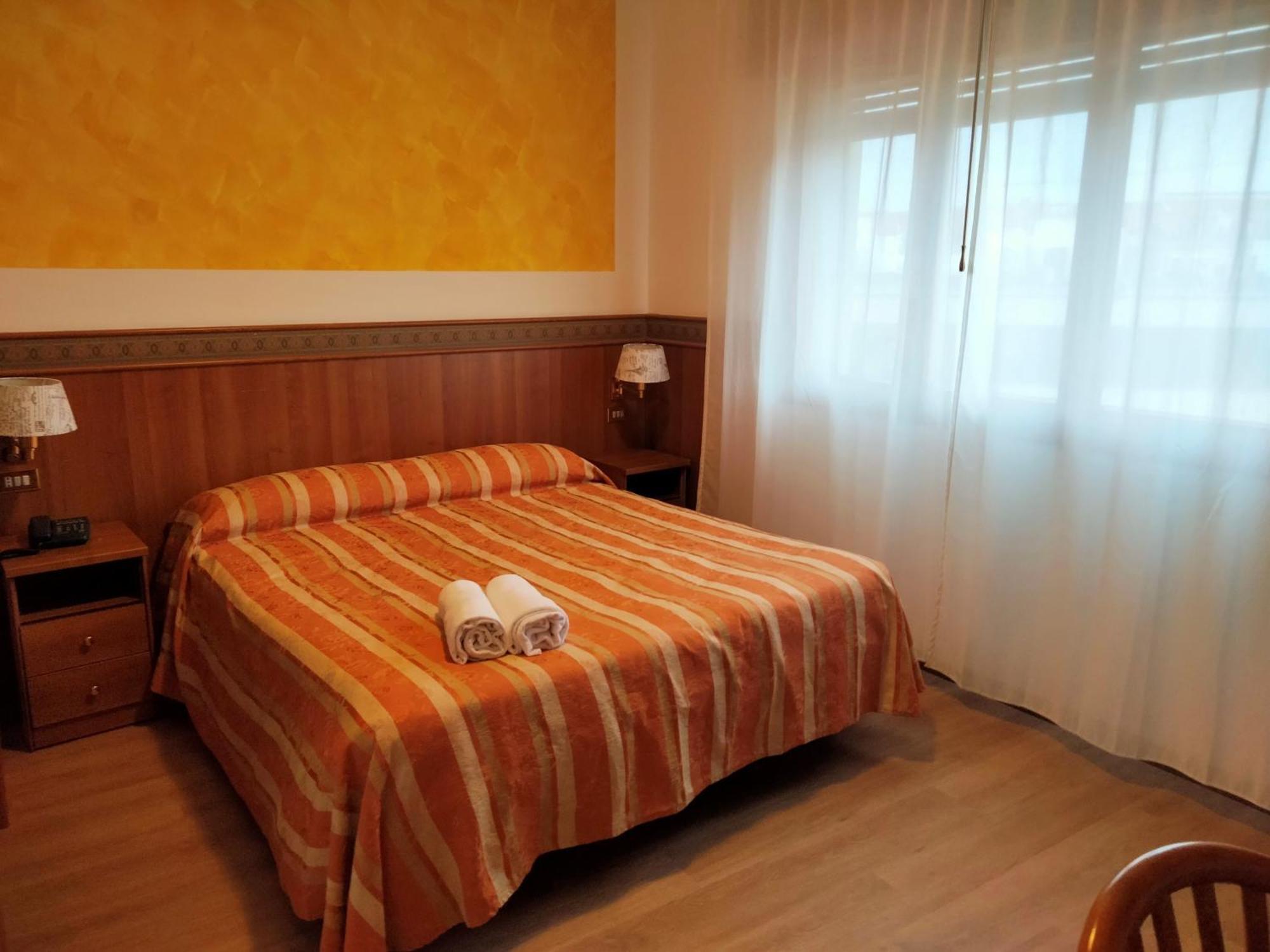 Hotel Kristall San Dona di Piave Bagian luar foto